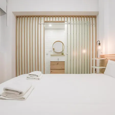 Modern Duplex-2bedrooms 3baths-palacio Madri