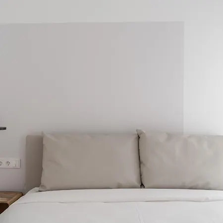 Canillas Apartment