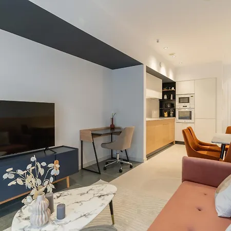 Apartment Canillas