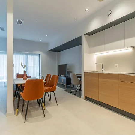 Canillas Apartment *
