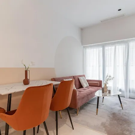 Apartment Canillas