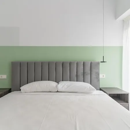Canillas Apartment Madrid