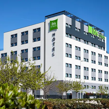 Ibis Styles Airport Valdebebas 3* Madryt