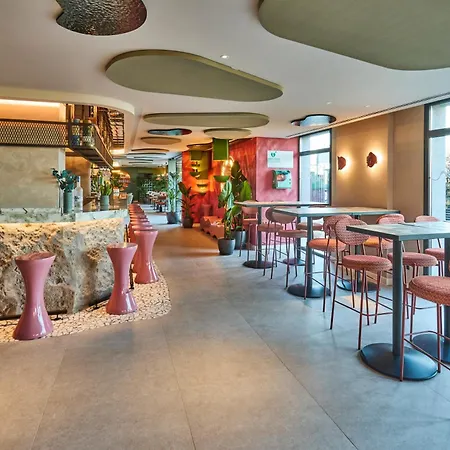 Ibis Styles Airport Valdebebas Hotel 3*