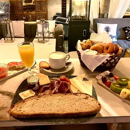 Life Gran Via Design Hotel 3*