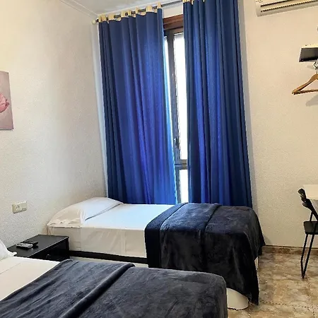Konukevi Palacios Fuencarral