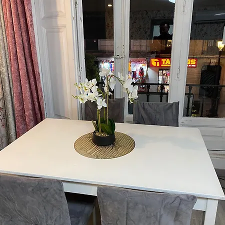 The Appartement