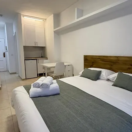 Classy Iv - Ferga Apartment