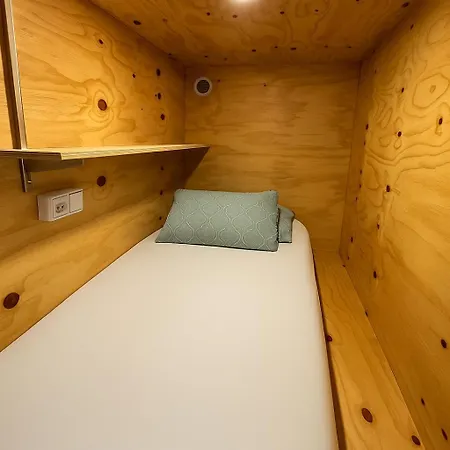 Cubik Capsule hotel