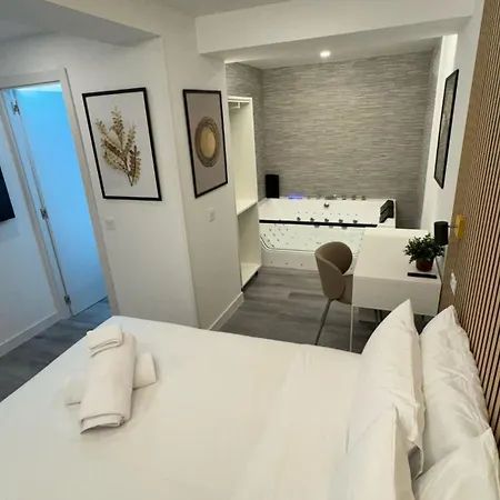 Jacuzzi Atocha Liebeshotel