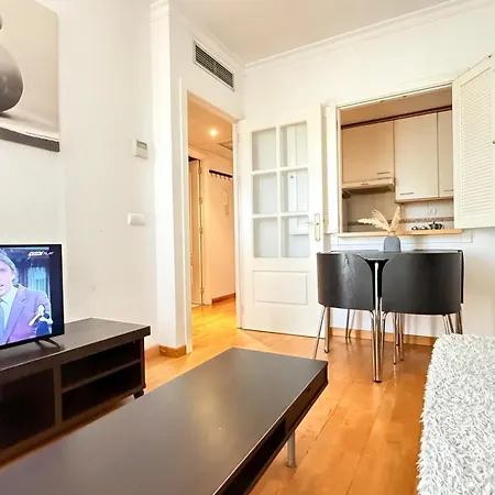 Ole Ifema, Aeropuerto Apartamento Madrid