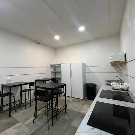 Cubik Capsule hotel Madrid