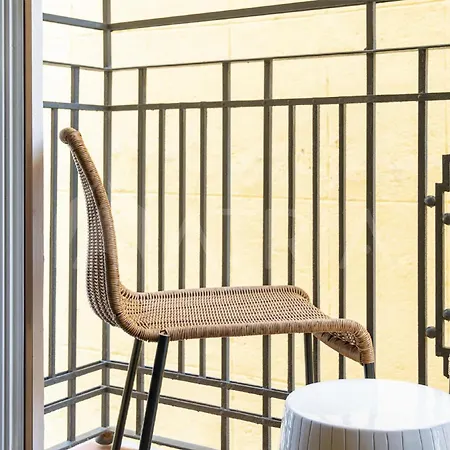 Stylish 2br - Be Grand Apartment Madrid