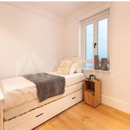 Apartment Stylish 2br - Be Grand *
