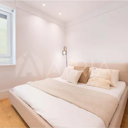 Apartment Stylish 2br - Be Grand *
