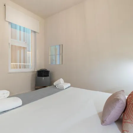 1 Bedroom 1 Bathroom Furnished - Chamberi - Cozy Modern- Mintystay