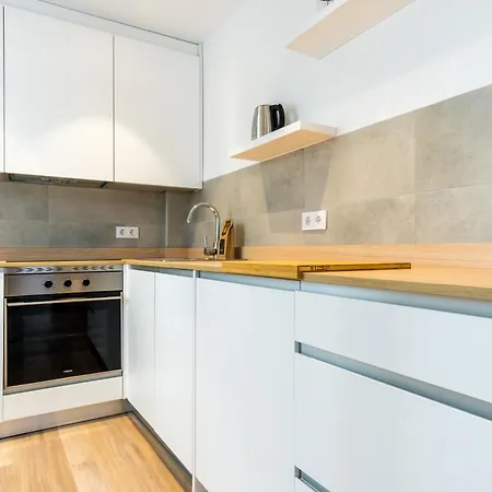 Bright Modern - 2bedrooms 1bathroom - Delicias