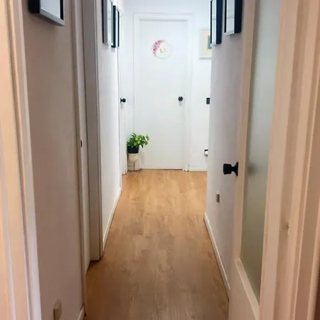 En