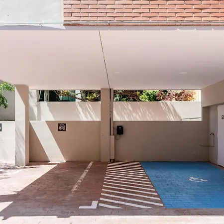 Arturo Soria By Charming Aparthotel Madrid