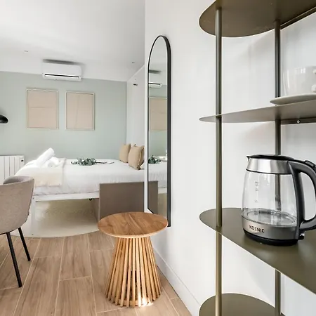 Arturo Soria By Charming Aparthotel Madrid