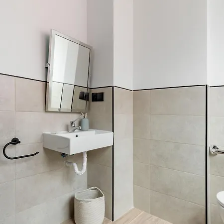 Arturo Soria By Charming Aparthotel *