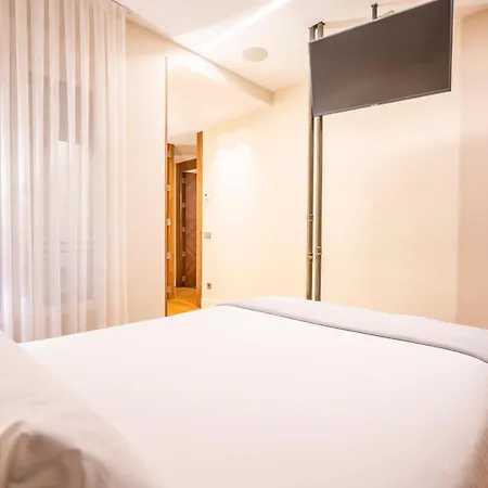 V73 Elegance & Comfort - Luxury In Barrio Salamanca Madrid