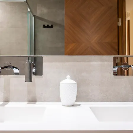 Apartment V73 Elegance & Comfort - Luxury In Barrio Salamanca