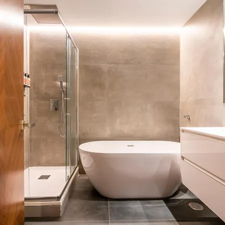 V73 Elegance & Comfort - Luxury In Barrio Salamanca Apartment *