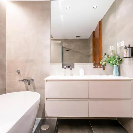 V73 Elegance & Comfort - Luxury In Barrio Salamanca Apartment Madrid