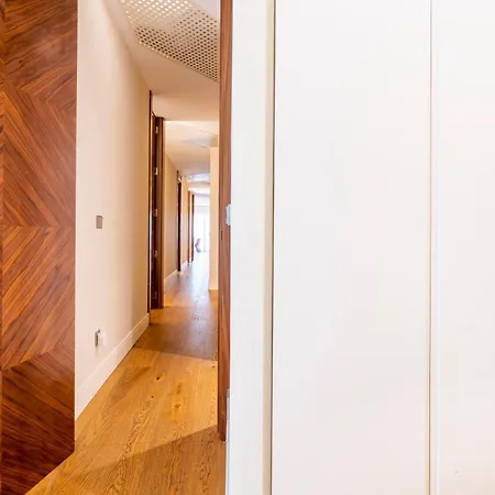 V73 Elegance & Comfort - Luxury In Barrio Salamanca