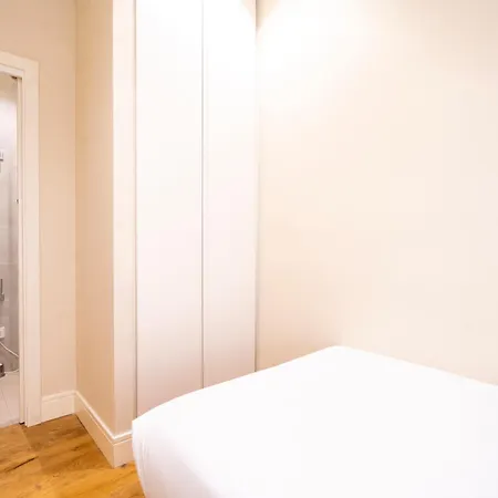 Apartment V73 Elegance & Comfort - Luxury In Barrio Salamanca *