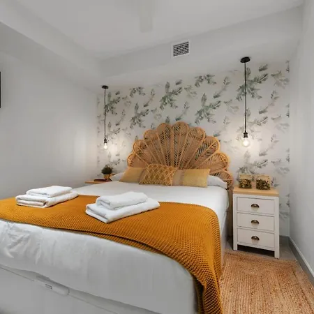 Apartment 2 Bedrooms 1 Bathroom Furnished - Justicia - Executive Style - Mintystay Madrid
