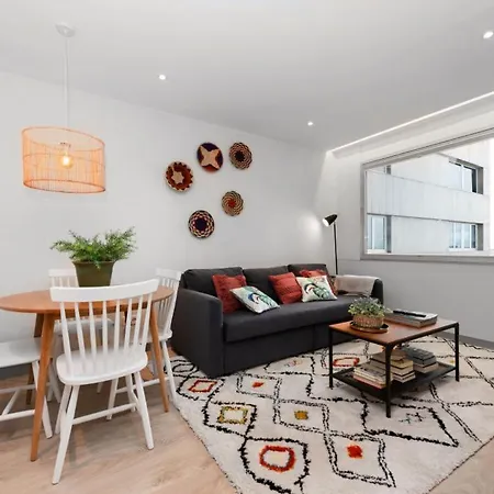 Apartment 2 Bedrooms 1 Bathroom Furnished - Justicia - Executive Style - Mintystay *