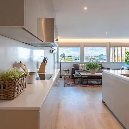 Apartment 2 Bedrooms 1 Bathroom Furnished - Justicia - Incredible Views - Mintystay Madrid