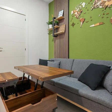 Downtown 2 Bedrooms Apartment Madrid