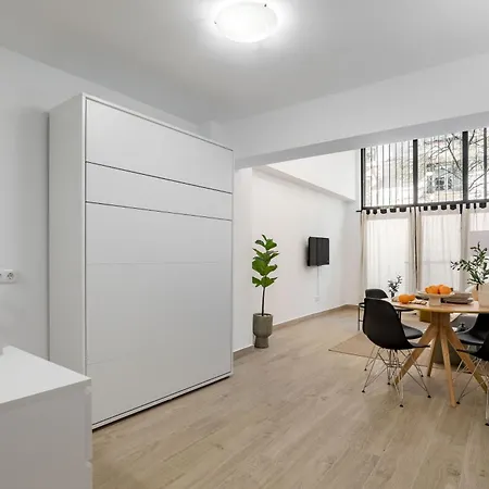 Apartment Modernos En Atocha Madrid