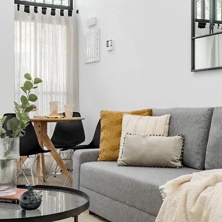 Apartment Modernos En Atocha Madrid