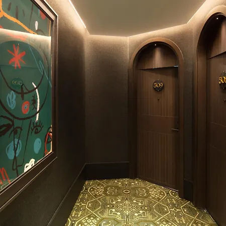 Montera Madrid, Curio Collection By Hilton מדריד