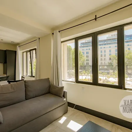 Chic 4pax En Plaza Del Carmen-gran Via E2 *