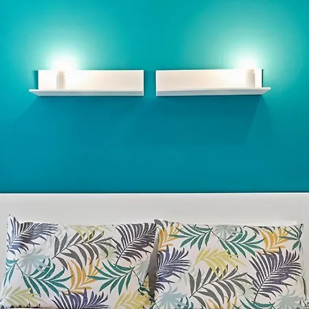 Apartment Refurnished One-bedroom Letras *