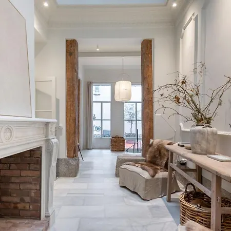 3 Bedrooms 2 Bathrooms Furnished - Malasana - Terrace - Bright In Downtown Area - Mintystay Madrid