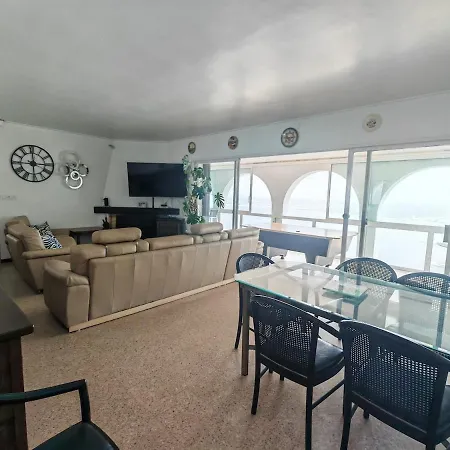Maison D'exception Avec Vue Panoramique Sur La Villa