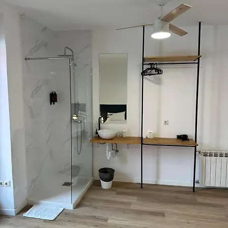Pensionat Casa De Huespedes Mi Lla Madrid