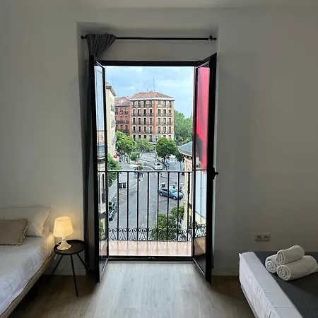 Casa De Huespedes Mi Lla * Madrid