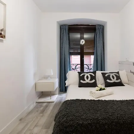 Apartment Day Chueca Centro Gran Via Sol Malasana Madrid