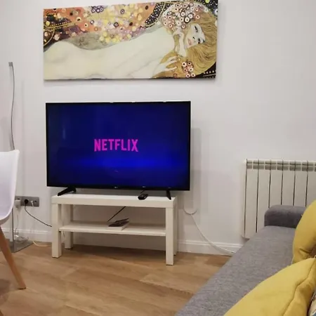 Apartamento Tranquilo En Chueca In2iz5