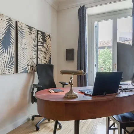 100m2 Designer Gem - Ac - Pro Desk - Prime Area * Madrid