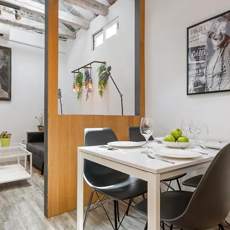 Attic 3bedrms-2baths In Heart Of Malasana Apartment Madrid