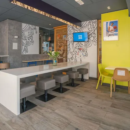 Casa de hóspedes Ibis Budget Calle Alcalá 2*
