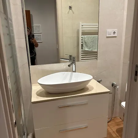 Apartment Estudio De A La Luna Madrid